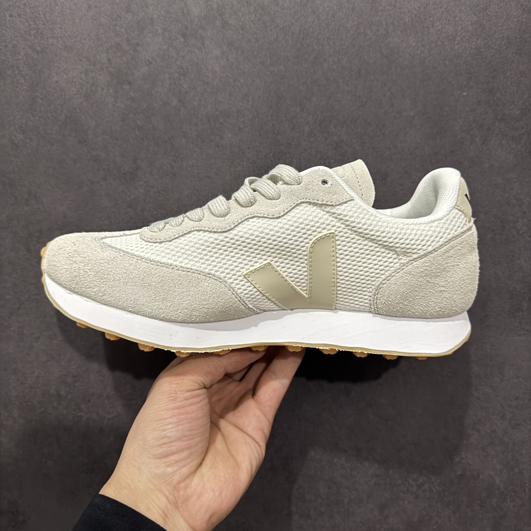  
Veja Leather Extra Sneakers 法国国民V字经典运动 板鞋 #Ins爆款 街