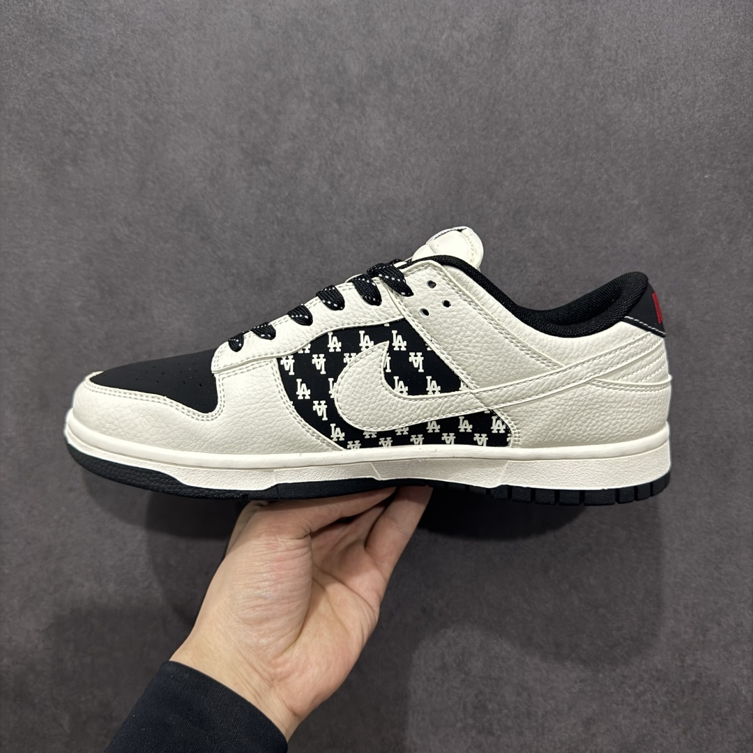 300  【定制版】Nike SB Dunk Low MLB联名 弹幕白勾 周年高端定制 低帮休闲板鞋 CS1688-101