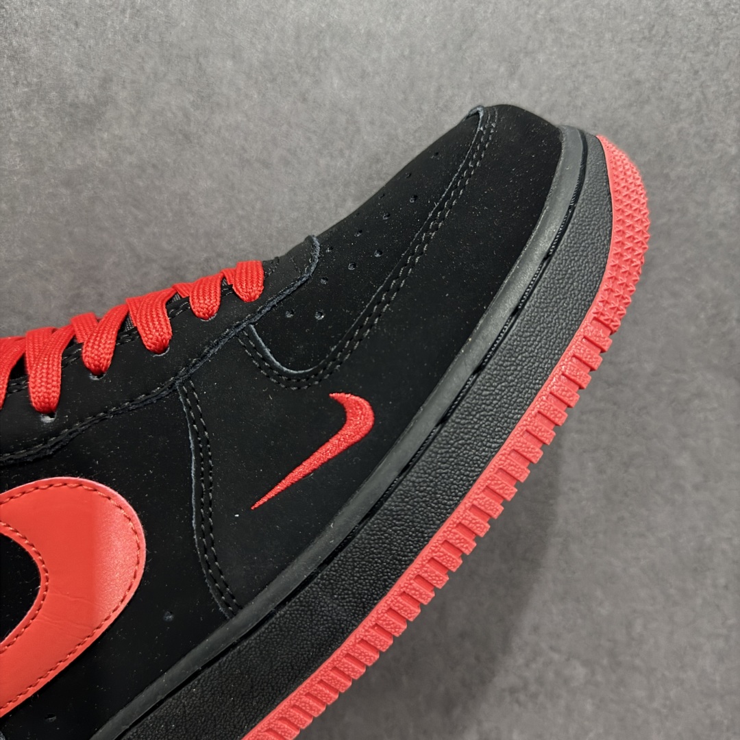 260  【定制版】Nike Air Force 1'07 Low 斯图西联名 激情橙 空军一号低帮休闲板鞋 DF0188-044