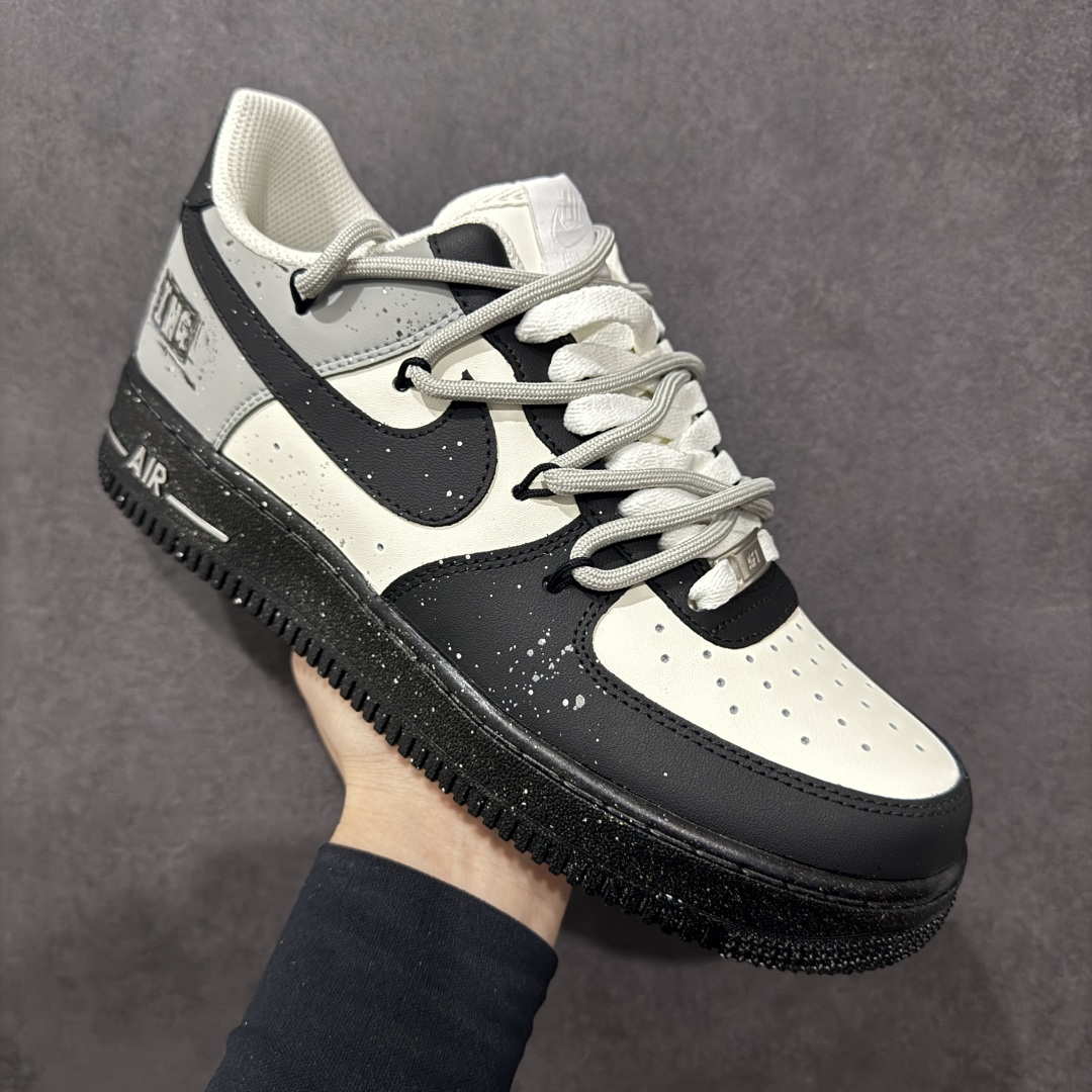 260  【定制版】Nike Air Force 1'07 Low 星际主题涂鸦手绘 空军一号低帮休闲板鞋 XV7981-476