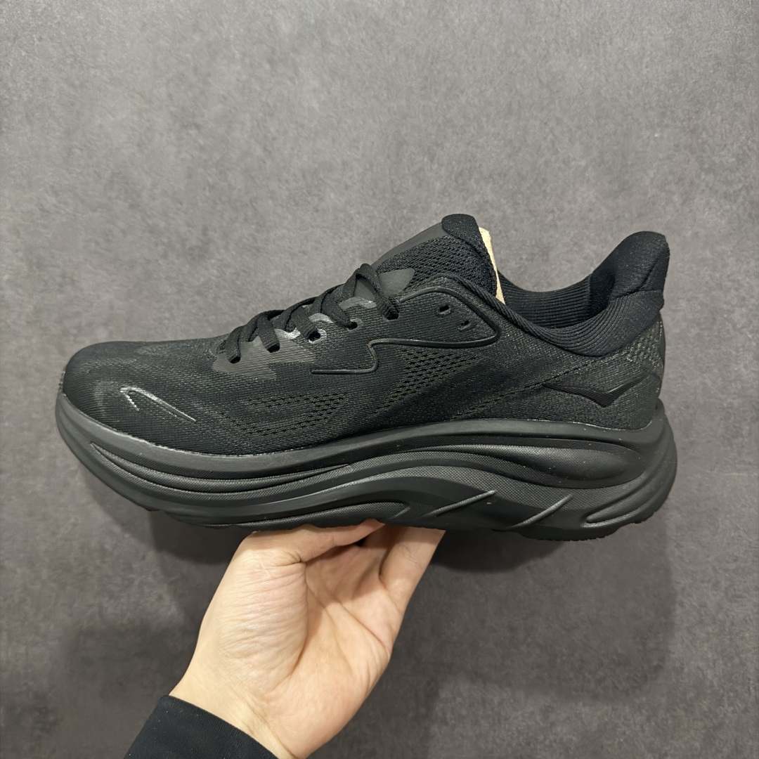  
HOKA ONE ONE 推出升级 Clifton 10 克利夫顿10代 男女士休闲跑步鞋轻量缓震运