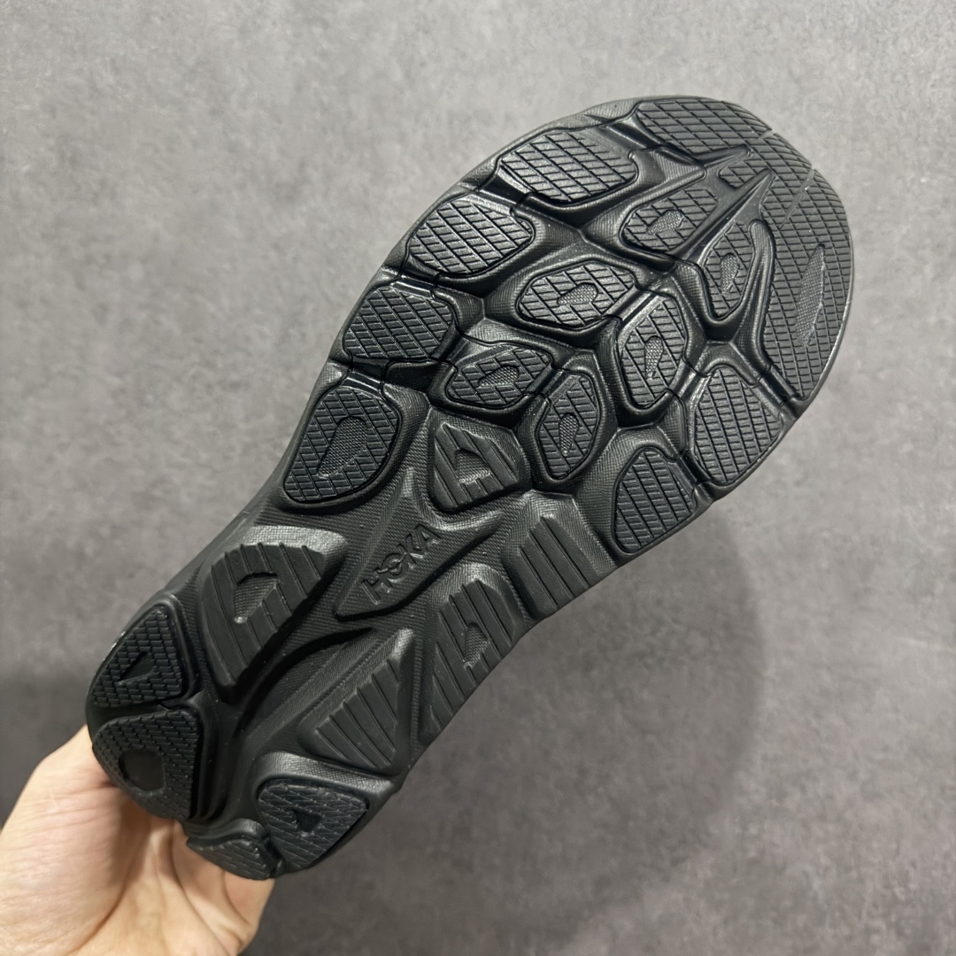  
HOKA ONE ONE 推出升级 Clifton 10 克利夫顿10代 男女士休闲跑步鞋轻量缓震运