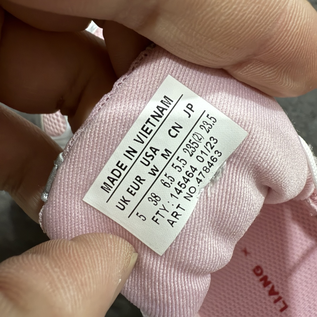 图片[6]-【巅峰版】Salomon 萨洛蒙XT-Whisper Sandy Liang户外 休闲 运动鞋 跑鞋 粉色 478463 原版购入开发 做货 Salomon 对 XT-WHISPER 鞋面设计进行了升级，以多种鞋面材质，构造了丰富的鞋面层次，为鞋款增添摩登现代感。鞋款独特的波浪形 Sensifit系统设计勾勒出鞋身的流动感线条，并结合标志性的Quicklace™ 快速系带系统，保障全鞋舒适包裹感。结合 Contagrip® 大底，在保留鞋款功能性的同时多维度诠释城市户外型格 配送专柜精美包装🛍📦 面料 ： 原版定制进口网面+牛皮 内里 ： 原版进口透气网里 鞋底 ： 原版开模防滑橡胶材质 底厚 ：3.5CM 尺码： 36-40-选品中心