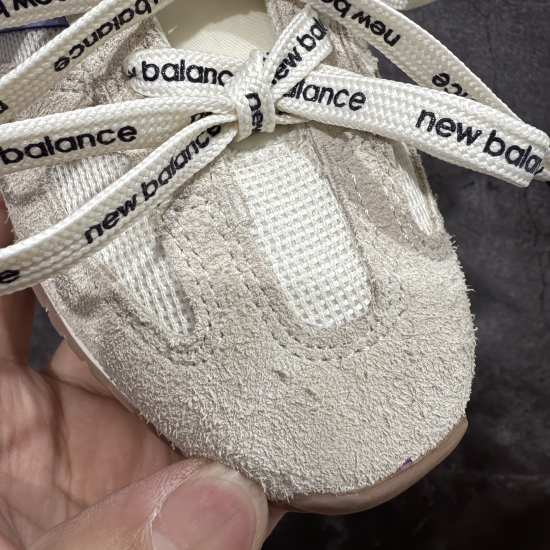 图片[3]-【纯原M版】New Balance U471AA NB新百伦织物牛剖层革春夏薄底鞋防滑耐磨平衡轻便低帮生活休闲鞋 原档数据独立私模大底 唯一正确三层组合大底 特高弹切片加持 百分百还原原鞋脚感 NB市场最强产物 防伪原标全套原楦原纸板原厂数据开发 全鞋电脑针车加持 原厂网布 原装进口头层翻毛皮料正确绒感卡色 正确中底拉帮中底网布细节 匠心打造 耗时两个月开发完成 工艺极其复杂难度可想而知 高端零售专供产物 尺码：36 37 37.5 38 38.5 39.5 40 40.5 41.5 42 42.5 43 44 44.5 45 45.5 46.5 47-选品中心