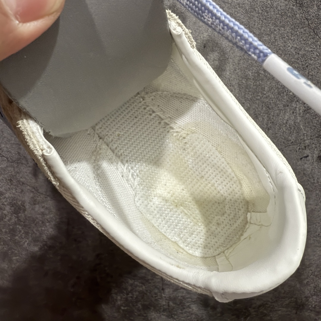 图片[7]-【纯原M版】New Balance U471AA NB新百伦织物牛剖层革春夏薄底鞋防滑耐磨平衡轻便低帮生活休闲鞋 原档数据独立私模大底 唯一正确三层组合大底 特高弹切片加持 百分百还原原鞋脚感 NB市场最强产物 防伪原标全套原楦原纸板原厂数据开发 全鞋电脑针车加持 原厂网布 原装进口头层翻毛皮料正确绒感卡色 正确中底拉帮中底网布细节 匠心打造 耗时两个月开发完成 工艺极其复杂难度可想而知 高端零售专供产物 尺码：36 37 37.5 38 38.5 39.5 40 40.5 41.5 42 42.5 43 44 44.5 45 45.5 46.5 47-选品中心