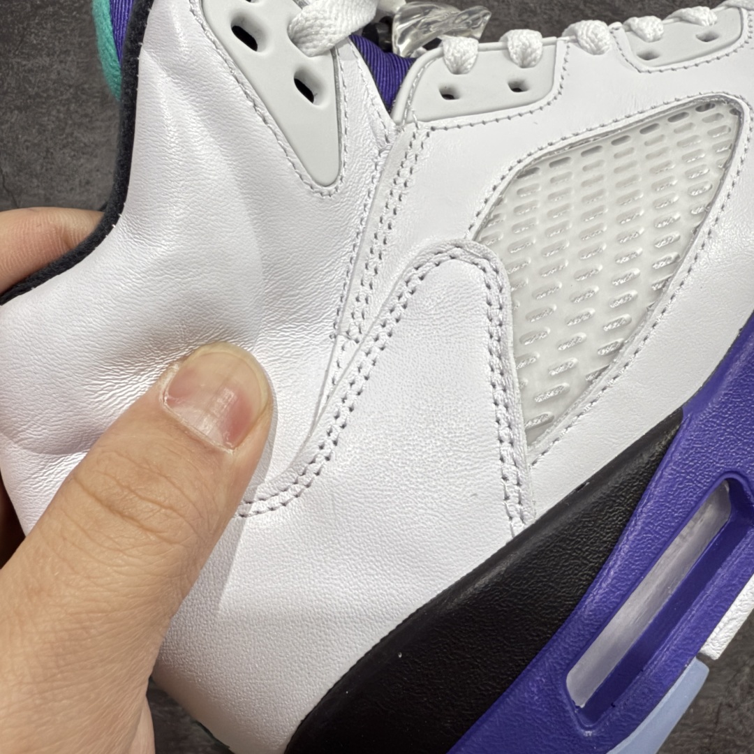 图片[3]-【XP纯原】Air Jordan 5 Retro AJ5乔5 男子文化篮球鞋 aj5白紫葡萄！货号HQ7978-100 国内一线大厂出品 匠心打造 原厂皮料原厂数据 全新纸板 模具打造 外贸 平台高端零售专供品质 品质毋庸置疑 一眼正品既视感 细节均已解码 尺码：40.5 41 42 42.5 43 44 44.5 45 46 47.5-选品中心