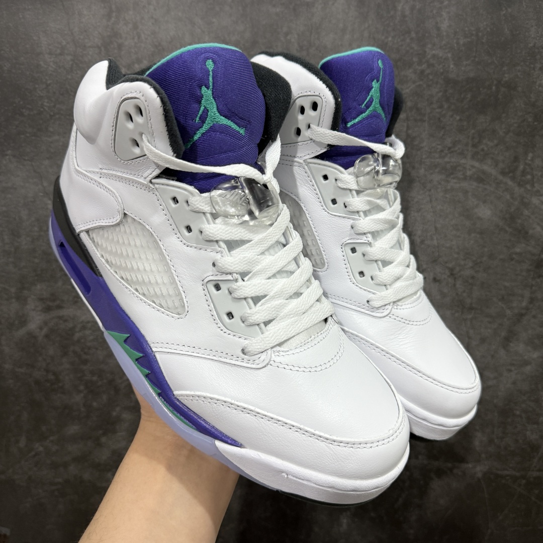 【XP纯原】Air Jordan 5 Retro AJ5乔5 男子文化篮球鞋 aj5白紫葡萄!货号HQ7978-100 国内一线大厂出品 匠心打造 原厂皮料原厂数据 全新纸板 模具打造 外贸 平台高端零售专供品质 品质毋庸置疑 一眼正品既视感 细节均已解码 尺码:40.5 41 42 42.5 43 44 44.5 45 46 47.5-选品中心