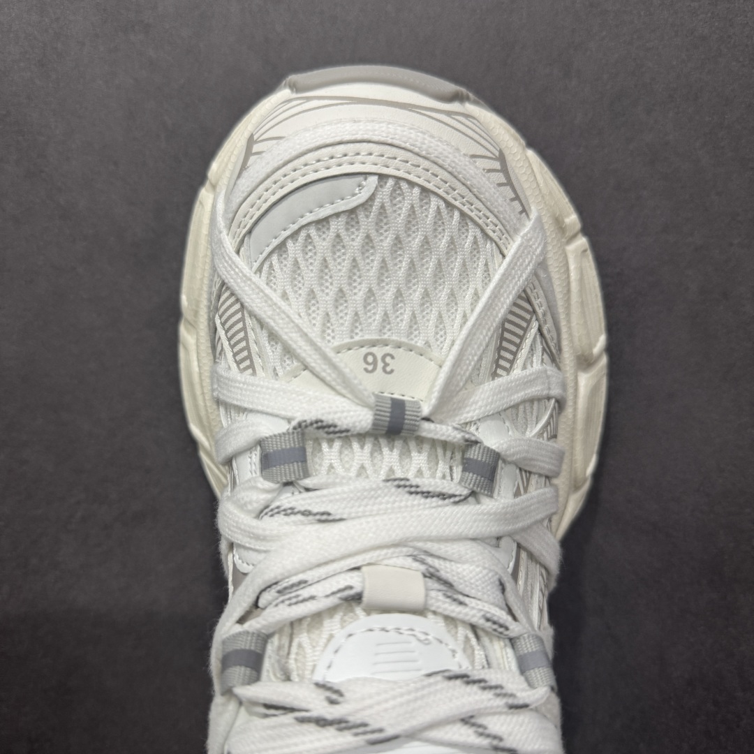 图片[8]-【广东纯原版本】GG-CC Chunky Low安哥拉红休闲运动老爹鞋系列 #广东大厂出品 完美细节 25ss春季新款 大长腿 时髦look轻松定格 不费力展现率性氛围 酷帅机能风不规则设计大底 GGCC 白灰粉色拼色造型设计 轻便舒适百搭 不管怎么搭都敲好看~ 尺码： 35 36 37 38 39 40-选品中心