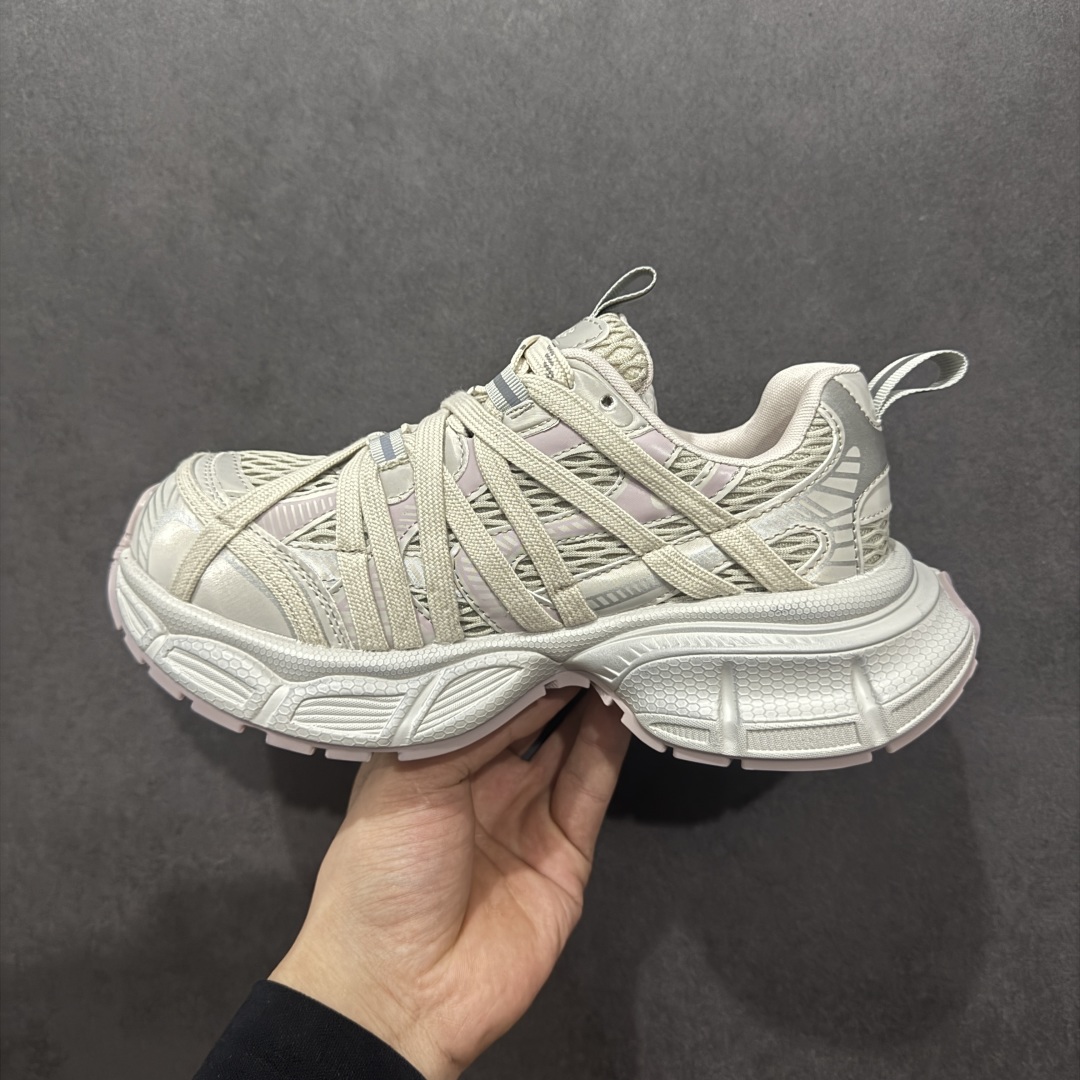 图片[2]-【广东纯原版本】GG-CC Chunky Low安哥拉红休闲运动老爹鞋系列 #广东大厂出品 完美细节 25ss春季新款 大长腿 时髦look轻松定格 不费力展现率性氛围 酷帅机能风不规则设计大底 GGCC 白灰粉色拼色造型设计 轻便舒适百搭 不管怎么搭都敲好看~ 尺码： 35 36 37 38 39 40-选品中心