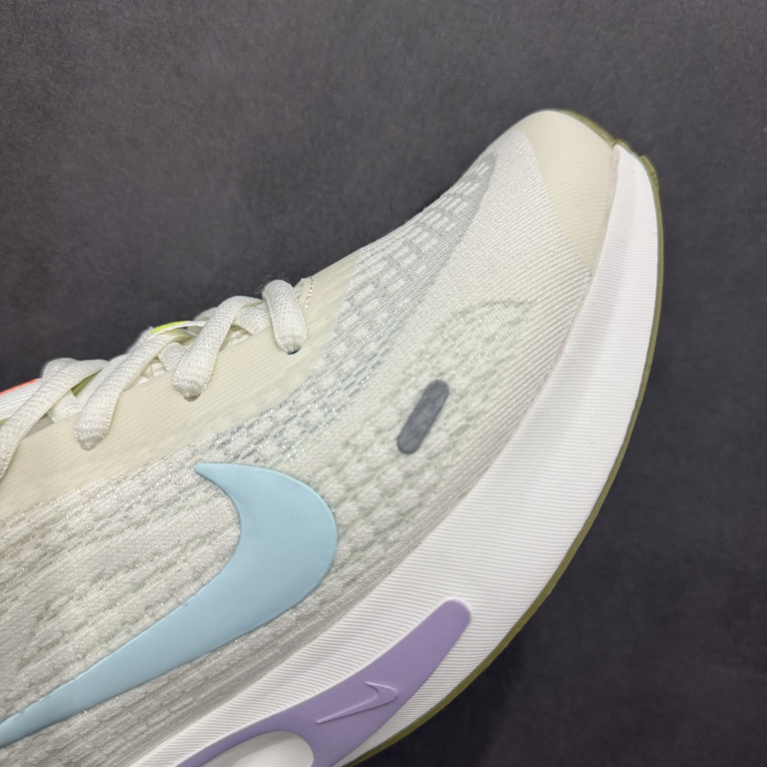 180  Nike Journey Run 2024 飞速跑步鞋   HV1798-141