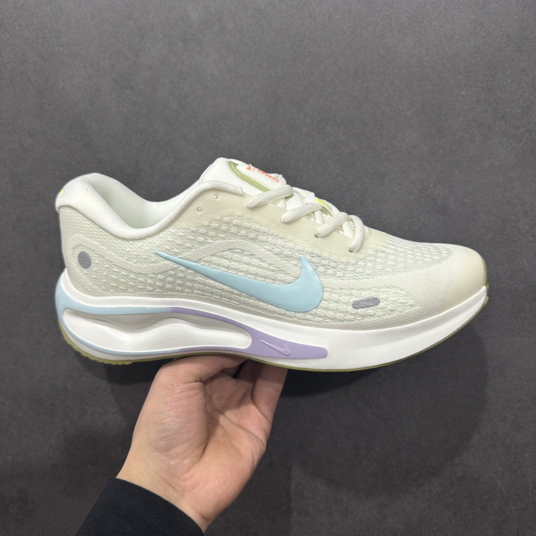 180  Nike Journey Run 2024 飞速跑步鞋   HV1798-141