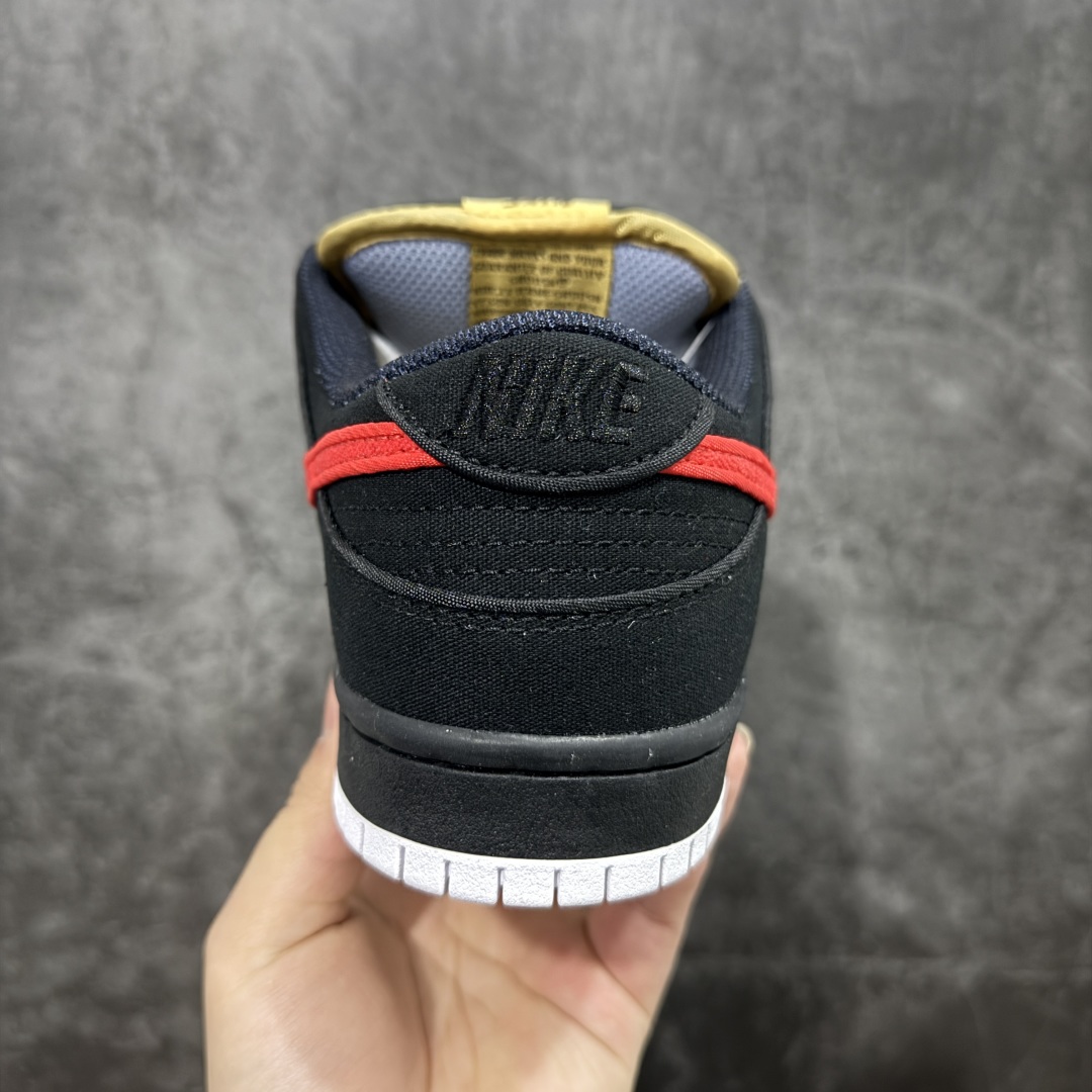  
【纯原版】NIKE SB Dunk Low white hole 2.0 黑红
公司级出品 极力推荐