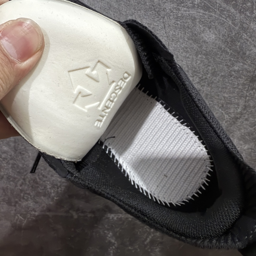 图片[9]-【莞顶纯原版】迪桑特Descente Running 跑步系列 针织“黑武士” ·佛山大厂出品 99%还原度 ·独立私模开发，只为真正还原zp · 私人定制原版鞋面，舒适透气更好定型 ·城市通勤/运动健身/轻户外徒步 ·黑色系潮鞋还有机能风的设计感 ·原版开发大底，脚感特别轻盈 尺码：39 40 41 42 43 44-选品中心