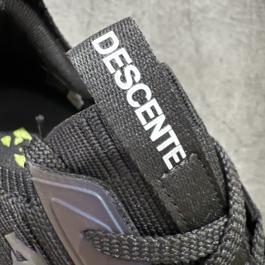 图片[6]-【莞顶纯原版】迪桑特Descente Running 跑步系列 针织“黑武士” ·佛山大厂出品 99%还原度 ·独立私模开发，只为真正还原zp · 私人定制原版鞋面，舒适透气更好定型 ·城市通勤/运动健身/轻户外徒步 ·黑色系潮鞋还有机能风的设计感 ·原版开发大底，脚感特别轻盈 尺码：39 40 41 42 43 44-选品中心