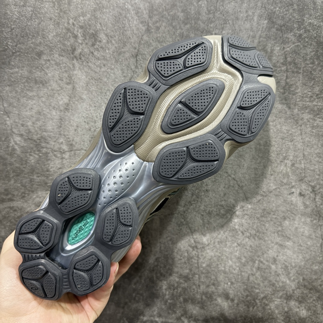  
【纯原版】Asics Gel-Kinetic Fluent 纯原版本
亚瑟士运动休闲透气专业跑鞋 
