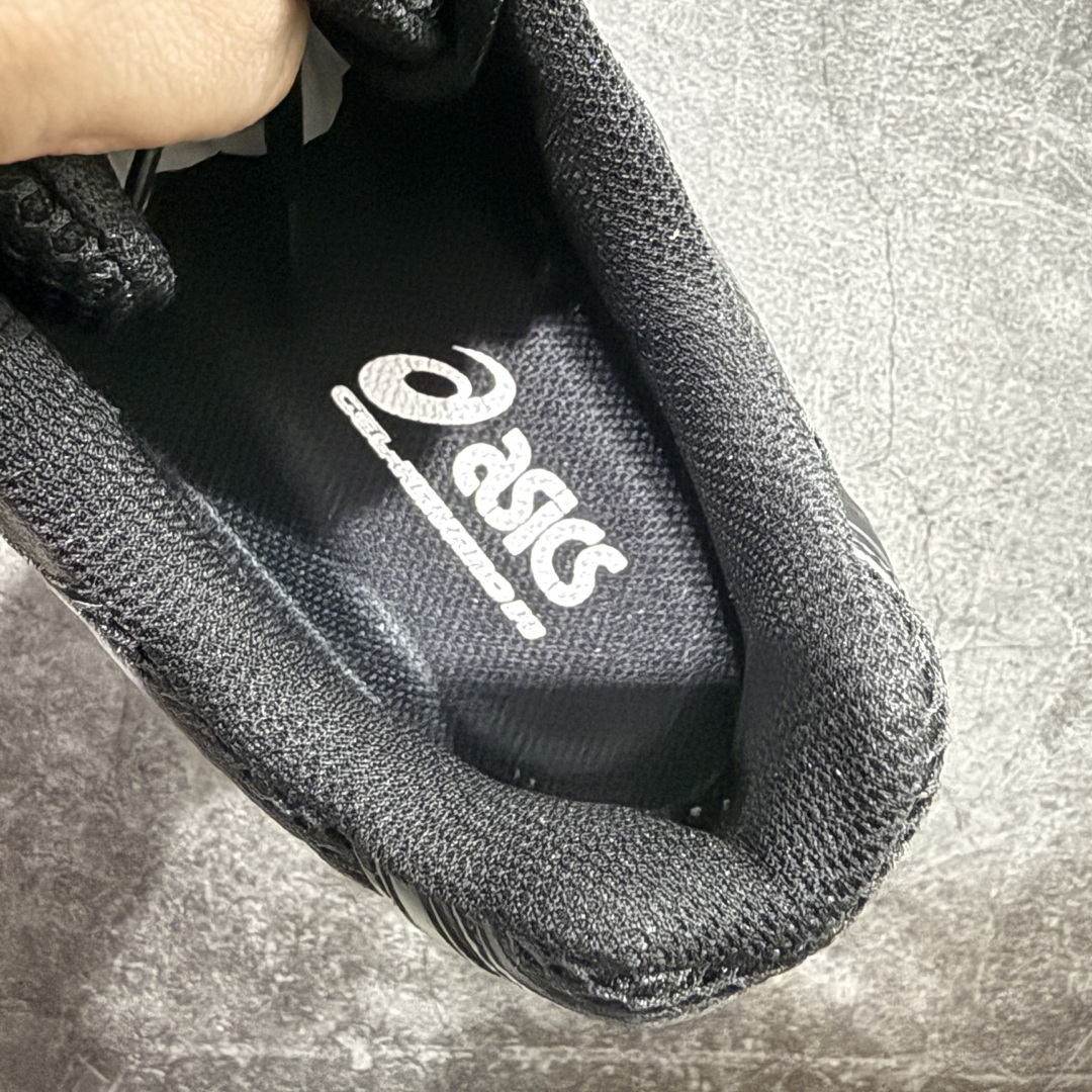 图片[8]-【总裁版】 ASICS GEL-KAYANO 14 亚瑟士系列轻量缓震休闲运动跑步鞋 市场天花板品质 鞋型细节秒杀市场流通版本 知名大厂出品 原版开发 细节完美把控 独家私模五层组合大底 原厂定制缓震硅胶加持 原盒原配 官方四联吊牌 一比一同步原鞋工艺和用料 后跟一样采用了GEL缓震胶 整体系列设计非常的科技感！ 锻炼跑步的同时让你一样时尚百搭！ 设计师 Hidenori Yamashita 以「Flash」一词为灵感，创造出未来感金属色鞋面，改造升级内在性能，由内而外全面革新，为 GEL-KAYANO 家族传承及经典跑鞋文化的延续，创下里程碑式作品。ASICS GEL – KAYANO 14 跑鞋重新诠释了复古的跑步形状，并以其 2000 年代后期的美学理念重新铺装，银色与蓝色的鞋面极为高档.网面铺陈与鞋面、鞋头多处细节位增添了透气性。ASICS GEL – KAYANO 14的鞋后跟部中底上以及多密度耐磨鞋底增加了 GEL 缓震胶，提供高抗冲击性、缓冲性、可保护脚部免受地面冲击的影响，穿着舒适性十足「入手同款」 尺码：36 37 37.5 38 39 39.5 40.5 41.5 42 42.5 43.5 44 45 46-选品中心