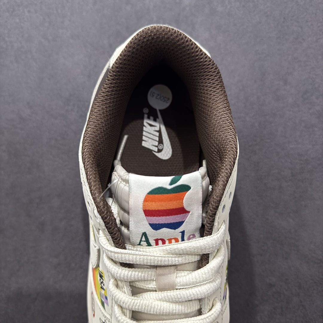  
【定制版】Nike SB Dunk Low 苹果配色 低帮休闲运动滑板板鞋 MU0232-368 
