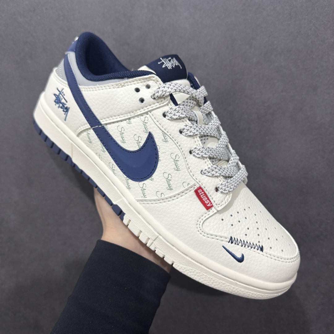  
【定制版】Nike SB Dunk Low x Stussy 白蓝小钩满天星
纯原大厂出品 极力推荐