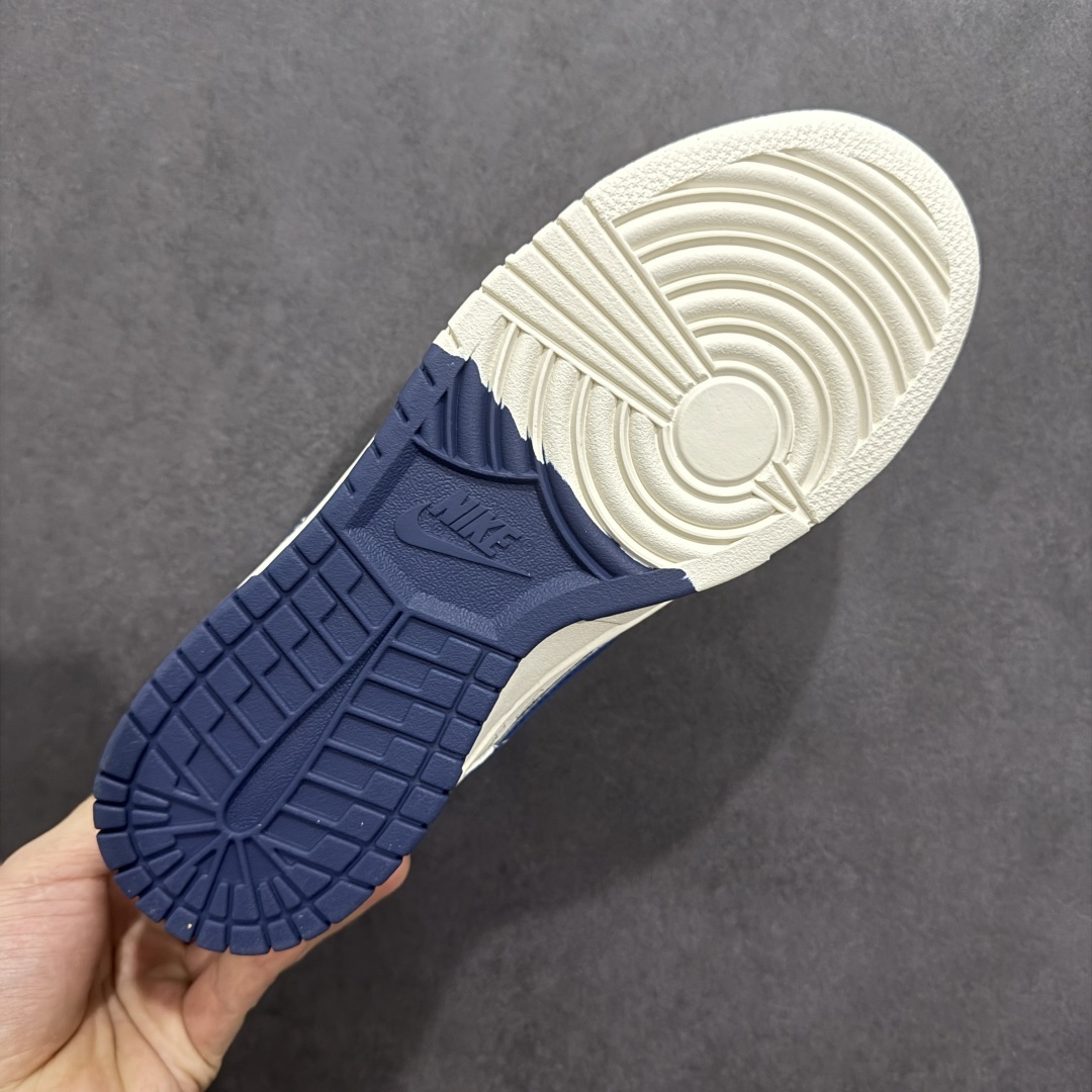  
【定制版】Nike SB Dunk Low x Stussy 白蓝小钩满天星
纯原大厂出品 极力推荐