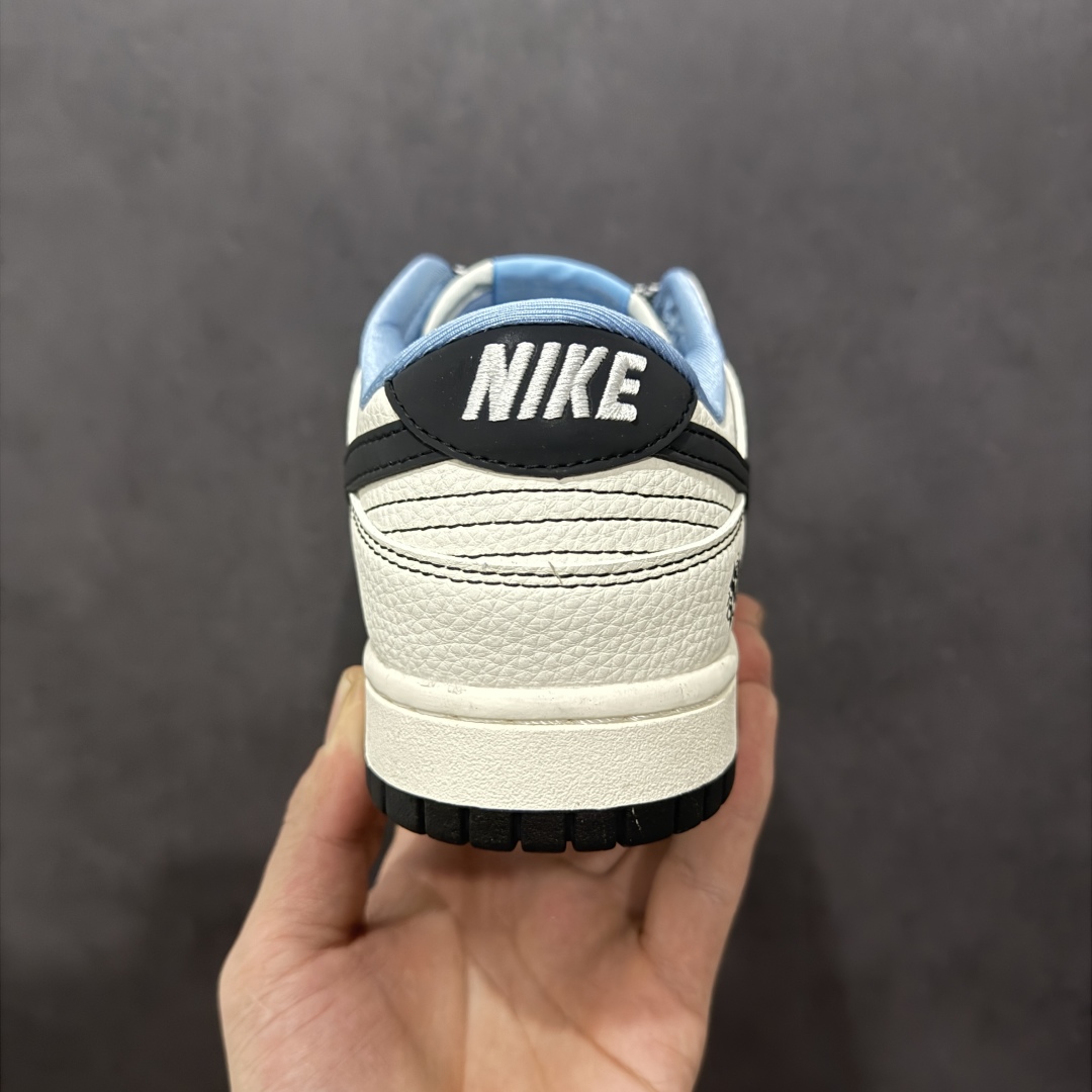  
【定制版】Nike SB Dunk Low x Stussy 白黑小钩满天星
纯原大厂出品 极力推荐