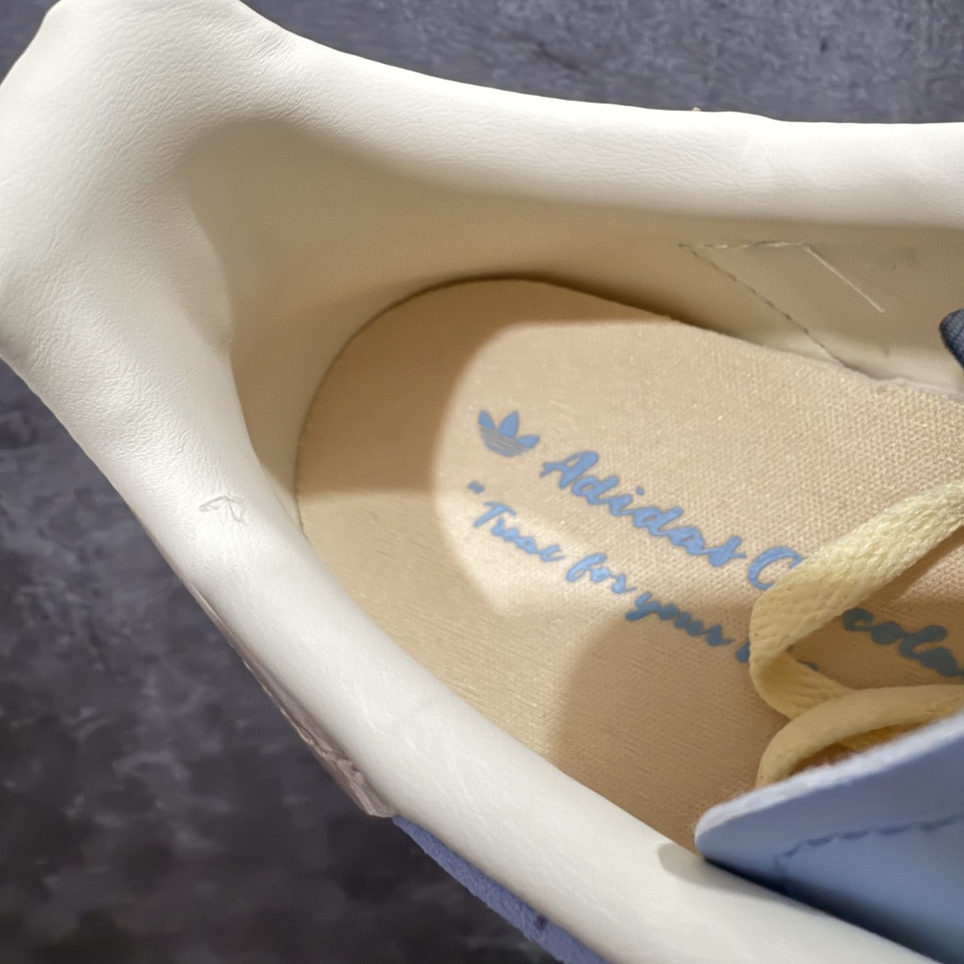 图片[7]-【T版纯原跑量】AD Original Gazelle Indoor Trainers 瞪羚室内鞋系列低帮复古百搭休闲运动德训风板鞋 JR8029 同价位中品质最佳 最优选择版本 原厂翻毛皮料 翻毛效果 卡色与原版无差别 正确半透大底 大底厚度质感比市面好很多 完美版型 实拍可感受 随意对比可匹敌任何价位品质 全套原纸板楦头开发 每道工序同步公司流程 确保原汁原味 中底原厂特供纳米纤维板 区别市面劣质纸板中底 原厂海玻璃鞋垫 中置乳胶足弓支撑垫 正确3/2横条宽版背胶 一比一鞋头弧度高度鞋身弧度 烫金亮度高频深浅同步原鞋 原厂港宝加持定型后跟R度完美 原厂高频磨具加持 Logo字体 凹凸明显 轮廓分明 描漆定位精准 三道杠为尖角45°锯齿状 高频立体感很强 区别圆形锯齿 已最大程度还原公司 欢迎对比 尺码：35.5 36 36.5 37 38 38.5 39 40 40.5 41 42 42.5 43 44 44.5 45-选品中心