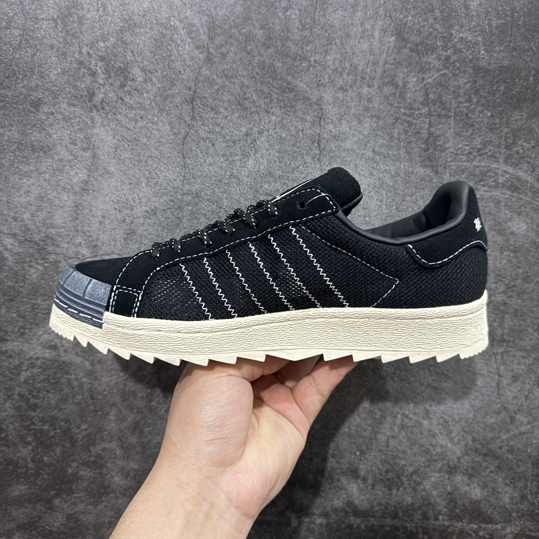  
【公司级】CLOT x Adidas originals Superstar 陈冠希全新设计
鞋身整