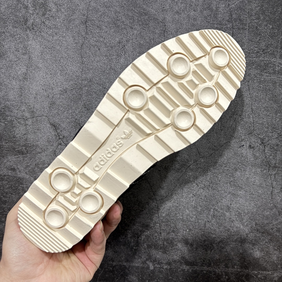  
【公司级】CLOT x Adidas originals Superstar 陈冠希全新设计
鞋身整