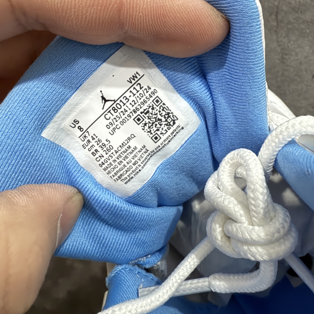 图片[7]-【TK至尊版】Air Jordan AJ12 Retro 潮流 中帮 复古篮球鞋 白蓝 大学蓝 CT8013-112 一比一原厂皮 最正确的版型 鞋盒 鞋盒标 芯片 更多12代的配色陆续出齐 真真的做到市场12代天花板 国外强烈推荐版本 外贸混卖专供品质 国内专业外贸AJ大厂出品 原厂楦头纸板 原厂皮料打造 原厂真碳板 内置气垫 尺码：40 40.5 41 42 42.5 43 44 44.5 45 46 47.5-选品中心