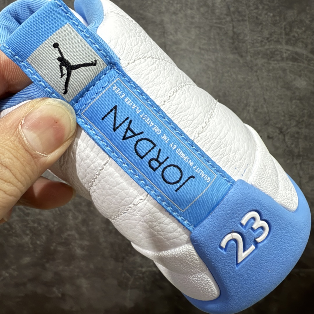图片[2]-【TK至尊版】Air Jordan AJ12 Retro 潮流 中帮 复古篮球鞋 白蓝 大学蓝 CT8013-112 一比一原厂皮 最正确的版型 鞋盒 鞋盒标 芯片 更多12代的配色陆续出齐 真真的做到市场12代天花板 国外强烈推荐版本 外贸混卖专供品质 国内专业外贸AJ大厂出品 原厂楦头纸板 原厂皮料打造 原厂真碳板 内置气垫 尺码：40 40.5 41 42 42.5 43 44 44.5 45 46 47.5-选品中心