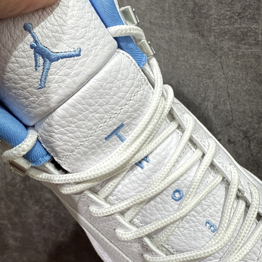 图片[6]-【TK至尊版】Air Jordan AJ12 Retro 潮流 中帮 复古篮球鞋 白蓝 大学蓝 CT8013-112 一比一原厂皮 最正确的版型 鞋盒 鞋盒标 芯片 更多12代的配色陆续出齐 真真的做到市场12代天花板 国外强烈推荐版本 外贸混卖专供品质 国内专业外贸AJ大厂出品 原厂楦头纸板 原厂皮料打造 原厂真碳板 内置气垫 尺码：40 40.5 41 42 42.5 43 44 44.5 45 46 47.5-选品中心