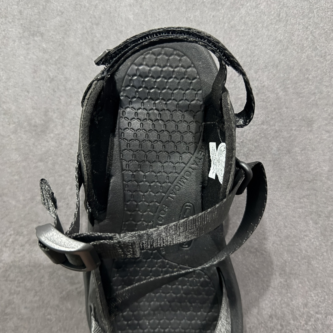 图片[7]-【公司级】科恩KEEN Zerraport 2 户外舒适百搭轻便休闲露营徒步耐磨 溯溪鞋，夏季凉鞋，包裹脚趾的设计，每一步都安心行走。标志性的 KEEN 贴合度，前脚掌空间宽敞，脚趾可自由伸展，这个夏天，无论陆地行走，还是野外溯溪入手这双宝藏凉鞋都在适合不过啦~ 尺码：35 36 37 38 40 41 42 编码： MZ230250-选品中心