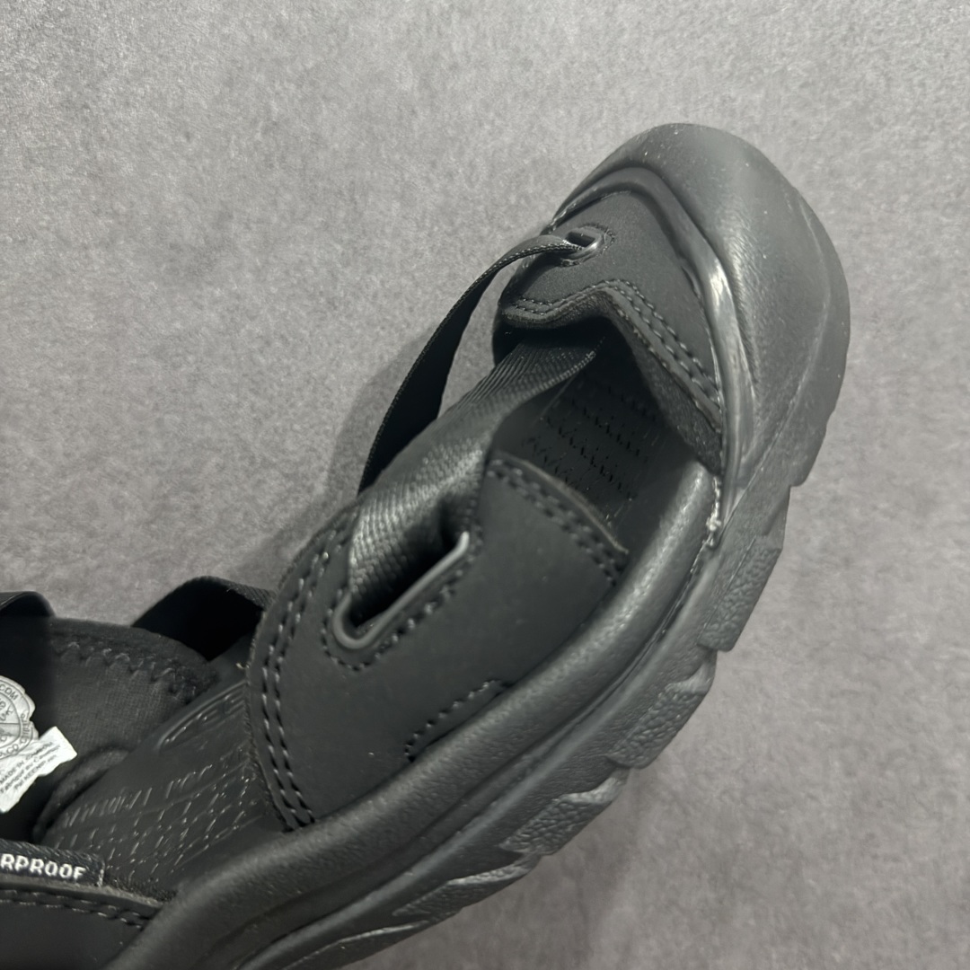 图片[5]-【公司级】科恩KEEN Zerraport 2 户外舒适百搭轻便休闲露营徒步耐磨 溯溪鞋，夏季凉鞋，包裹脚趾的设计，每一步都安心行走。标志性的 KEEN 贴合度，前脚掌空间宽敞，脚趾可自由伸展，这个夏天，无论陆地行走，还是野外溯溪入手这双宝藏凉鞋都在适合不过啦~ 尺码：35 36 37 38 40 41 42 编码： MZ230250-选品中心