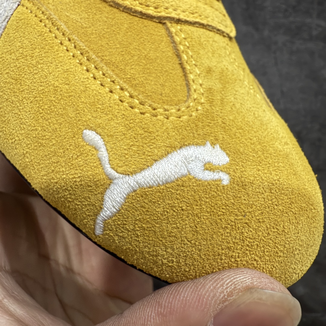 图片[4]-【Top纯原版】彪马PUMA Speedcat Archive Speed Cat系列美拉德风 舒适百搭 防滑耐磨 低帮 生活休闲鞋 男女同款 黄色 398846-06 目前市场最优版本 无论是版型 细节 烫金走线 完全碾压市场任意版本 欢迎对比🆚 工厂耗时3个月开发 原装档案原数据纸版楦型 采用固色翻毛皮鞋面材质(正确二次成型\’猛帮\’成型工艺🆚区别市面版本!!) 外置原数据开发轻量耐磨橡胶大底💪🏻 全球知名运动品牌PUMA宝马赛车系列 融合了宝马车队的标志性配色 以趣味十足又前卫复古的设计引领潮流 将赛道精神融入街头时尚 开启前卫竞速之旅 主打前卫复古风 Roma鞋款的鞋侧以复古的流线造型 缀以宝马经典Logo 巧妙吸睛 而Speedcat鞋款以亮眼三色条纹元素缀以舒适鞋面 赋予了独特的个性美学 演绎赛车的无尽能量 尺码：36-45-选品中心