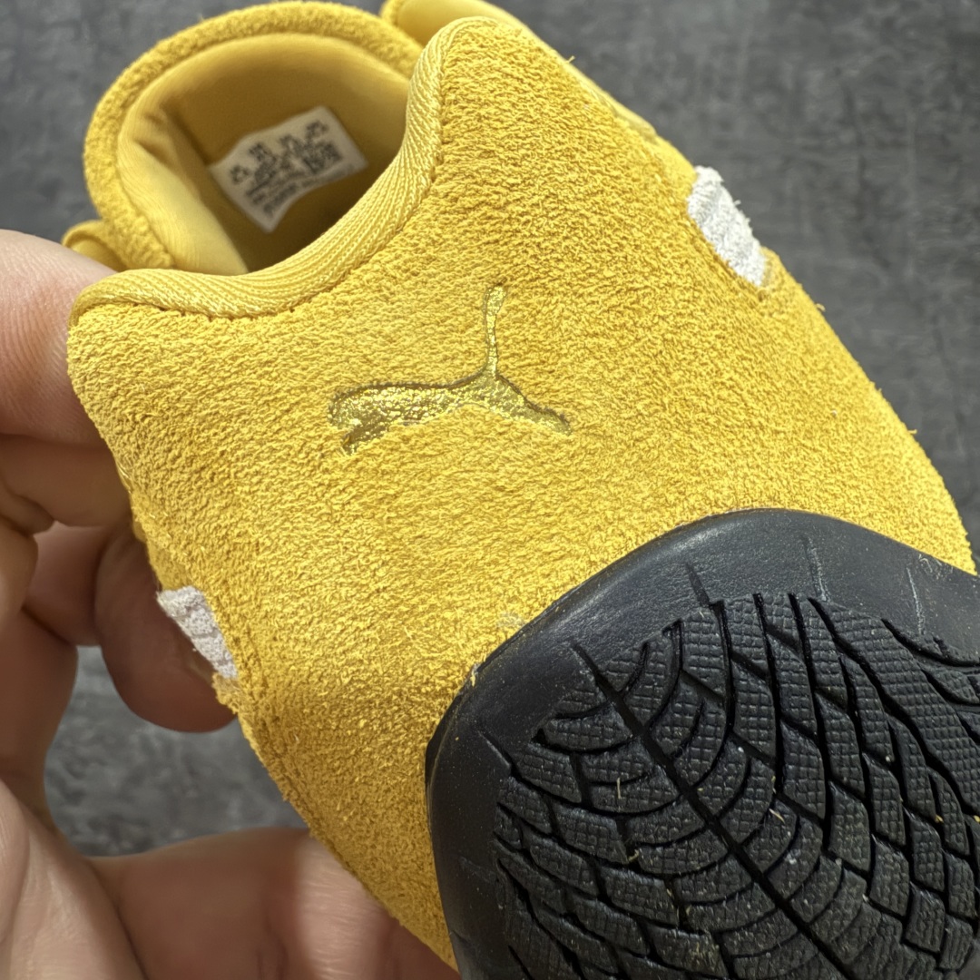 图片[2]-【Top纯原版】彪马PUMA Speedcat Archive Speed Cat系列美拉德风 舒适百搭 防滑耐磨 低帮 生活休闲鞋 男女同款 黄色 398846-06 目前市场最优版本 无论是版型 细节 烫金走线 完全碾压市场任意版本 欢迎对比🆚 工厂耗时3个月开发 原装档案原数据纸版楦型 采用固色翻毛皮鞋面材质(正确二次成型\’猛帮\’成型工艺🆚区别市面版本!!) 外置原数据开发轻量耐磨橡胶大底💪🏻 全球知名运动品牌PUMA宝马赛车系列 融合了宝马车队的标志性配色 以趣味十足又前卫复古的设计引领潮流 将赛道精神融入街头时尚 开启前卫竞速之旅 主打前卫复古风 Roma鞋款的鞋侧以复古的流线造型 缀以宝马经典Logo 巧妙吸睛 而Speedcat鞋款以亮眼三色条纹元素缀以舒适鞋面 赋予了独特的个性美学 演绎赛车的无尽能量 尺码：36-45-选品中心