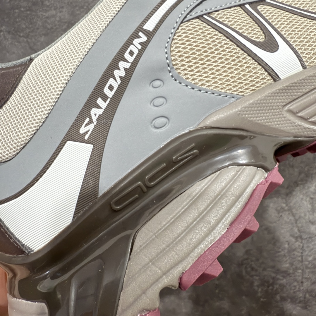 图片[3]-【绿x版】Salomon 萨洛蒙XT-Whisper 户外 休闲 运动鞋 跑鞋 477618 原版购入开发 做货 Salomon 对 XT-WHISPER 鞋面设计进行了升级，以多种鞋面材质，构造了丰富的鞋面层次，为鞋款增添摩登现代感。鞋款独特的波浪形 Sensifit系统设计勾勒出鞋身的流动感线条，并结合标志性的Quicklace™ 快速系带系统，保障全鞋舒适包裹感。结合 Contagrip® 大底，在保留鞋款功能性的同时多维度诠释城市户外型格 配送专柜精美包装🛍📦 面料 ： 原版定制进口网面+牛皮 内里 ： 原版进口透气网里 鞋底 ： 原版开模防滑橡胶材质 底厚 ：3.5CM 尺码： 36-46-选品中心