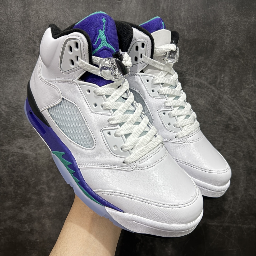 【莞产裁片】Air Jordan 5 Retro AJ5乔5 男子文化篮球鞋 aj5白紫葡萄!货号HQ7978-100 国内一线大厂出品 匠心打造 原厂皮料原厂数据 全新纸板 模具打造 外贸 平台高端零售专供品质 品质毋庸置疑 一眼正品既视感 细节均已解码 尺码:40.5 41 42 42.5 43 44 44.5 45 46 47.5 48.5-选品中心