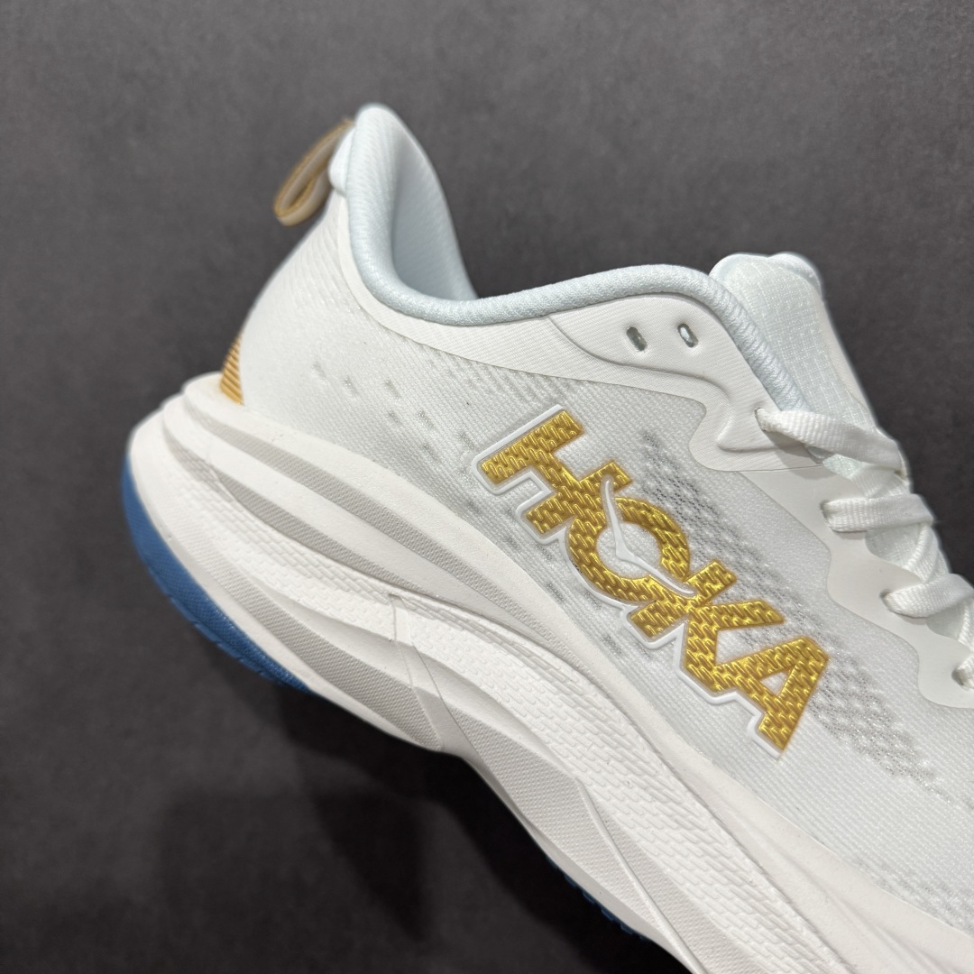  
【公司级】美国新兴跑鞋品牌Hoka One One Skyflow M Low 天空气流系列低帮超轻