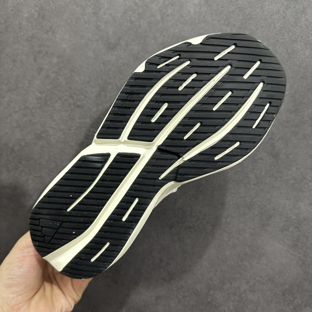  
【纯原】Adidas LIGHTBLAZE 舒适防滑 新款阿迪达斯低帮跑步鞋 极致轻盈的Lightw