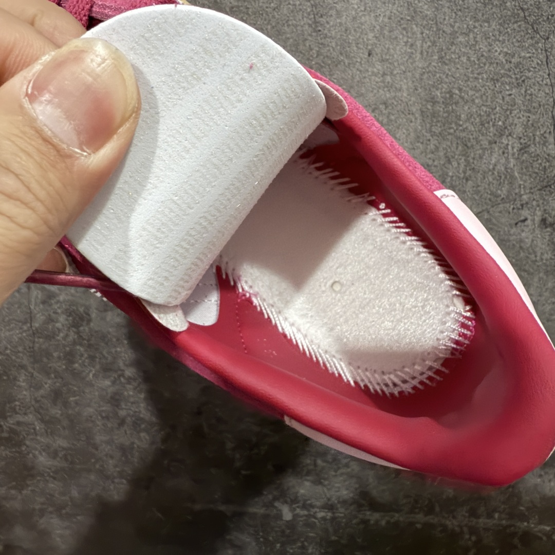 图片[9]-【纯原cs版】AD 阿迪 Gazelle Bold 厚底休闲板鞋三层底 ID6997 市场最强充正版 没有之一 区别市面先行任何版本 欢迎对比 原厂翻毛皮 无色差 质感同步原鞋 侧面烫金压印字体规格 大小一致 三层底颜色深浅均不同 原版同步 中底 鞋底刷胶 反口柔软度都与原版一致 尺码：35.5 36 36.5 37 38 38.5 39 40-选品中心