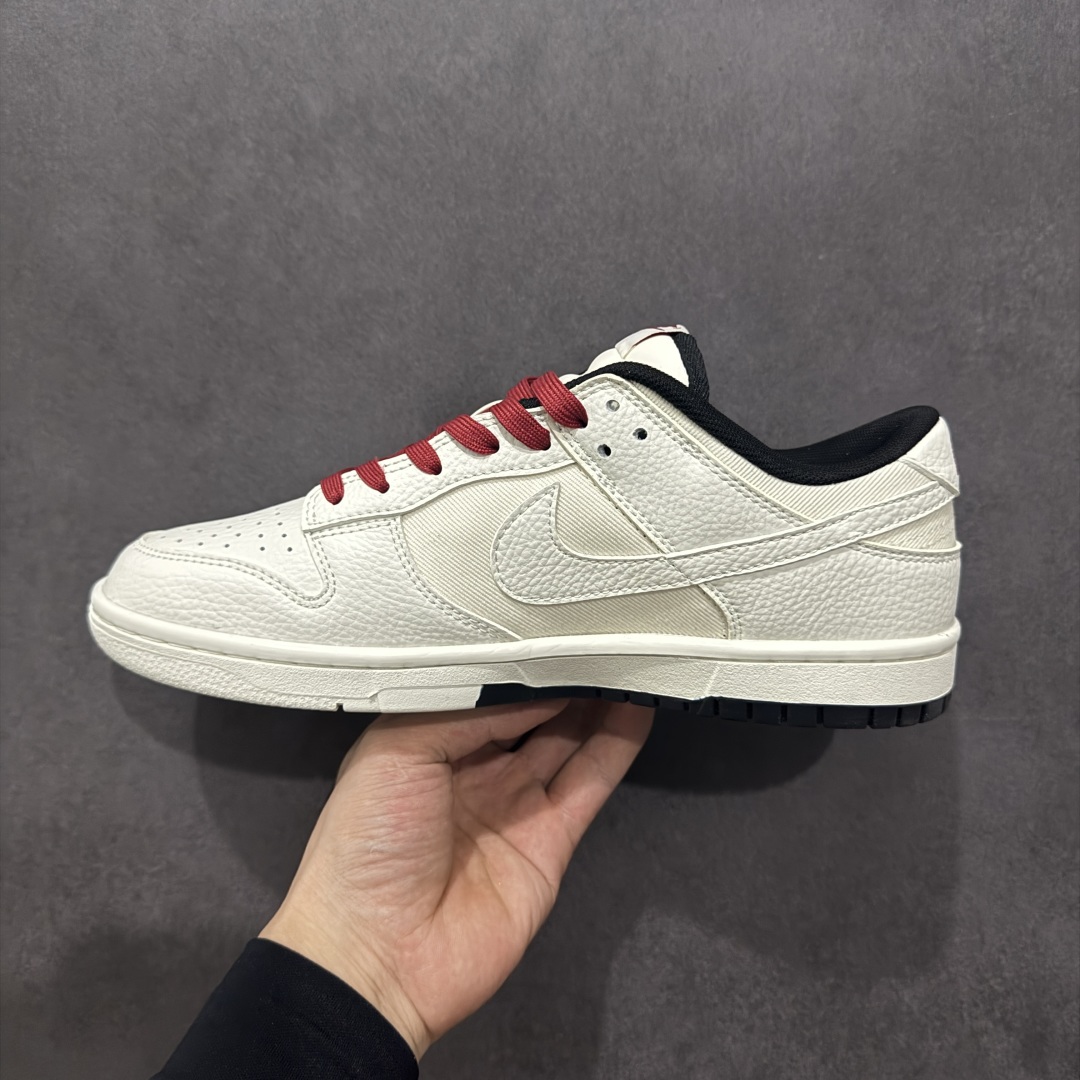  
【定制版】Nike SB Dunk Low 白黑红三小钩
纯原大厂出品 极力推荐
原装头层材料 独家
