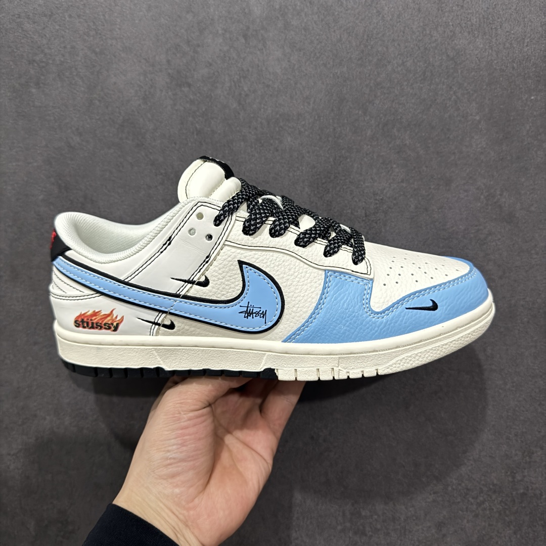  
【定制版】Nike SB Dunk Low 斯图西联名 双拼黑蓝 周年高端定制 低帮休闲板鞋 ZH2