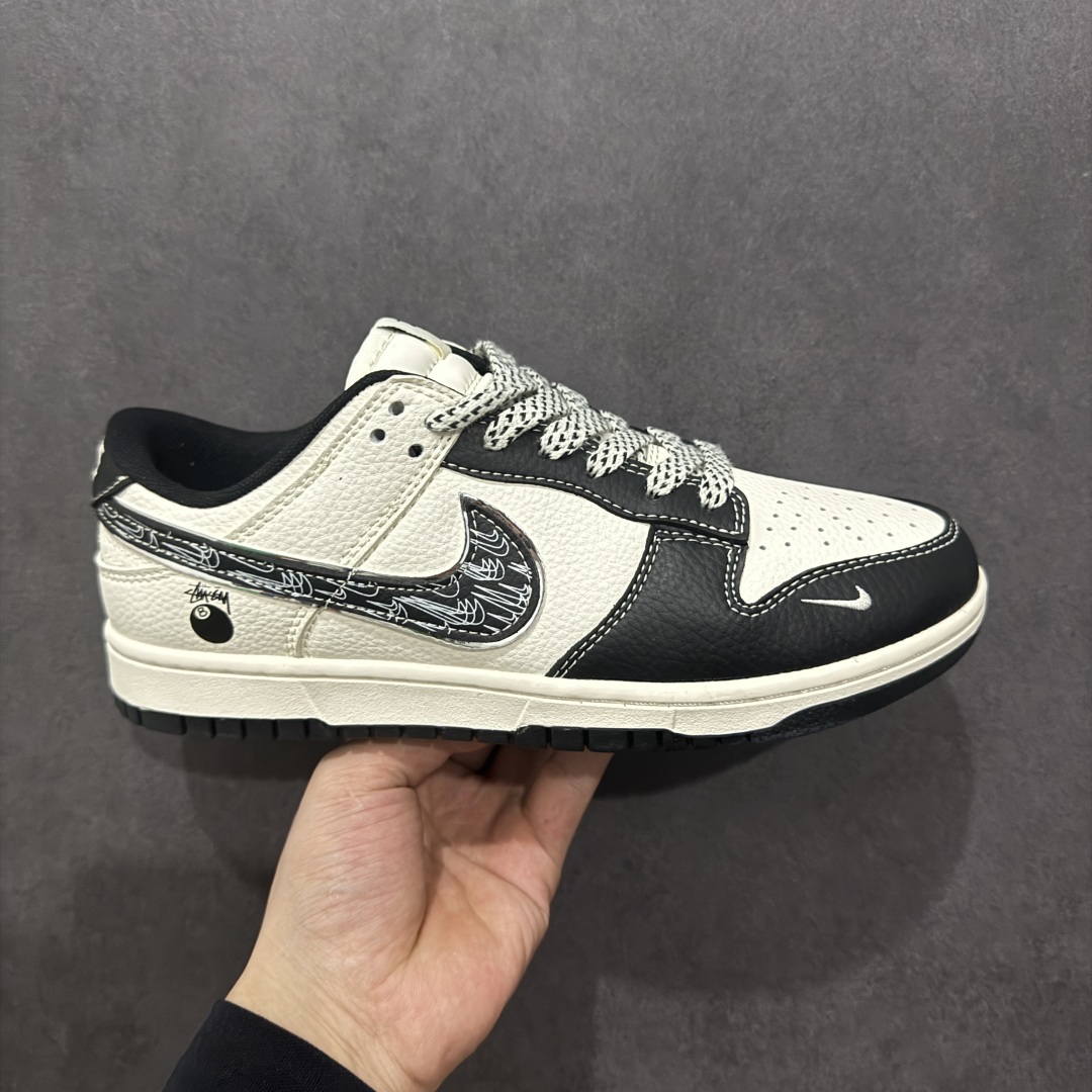  
【定制版】Nike SB Dunk Low x Stussy 白黑小钩
纯原大厂出品 极力推荐
原装