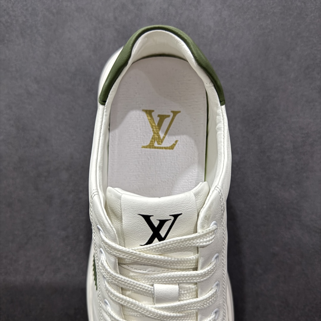 380   【广东版本】Louis Vuitton  LV路易威登休闲文化运动板鞋系列