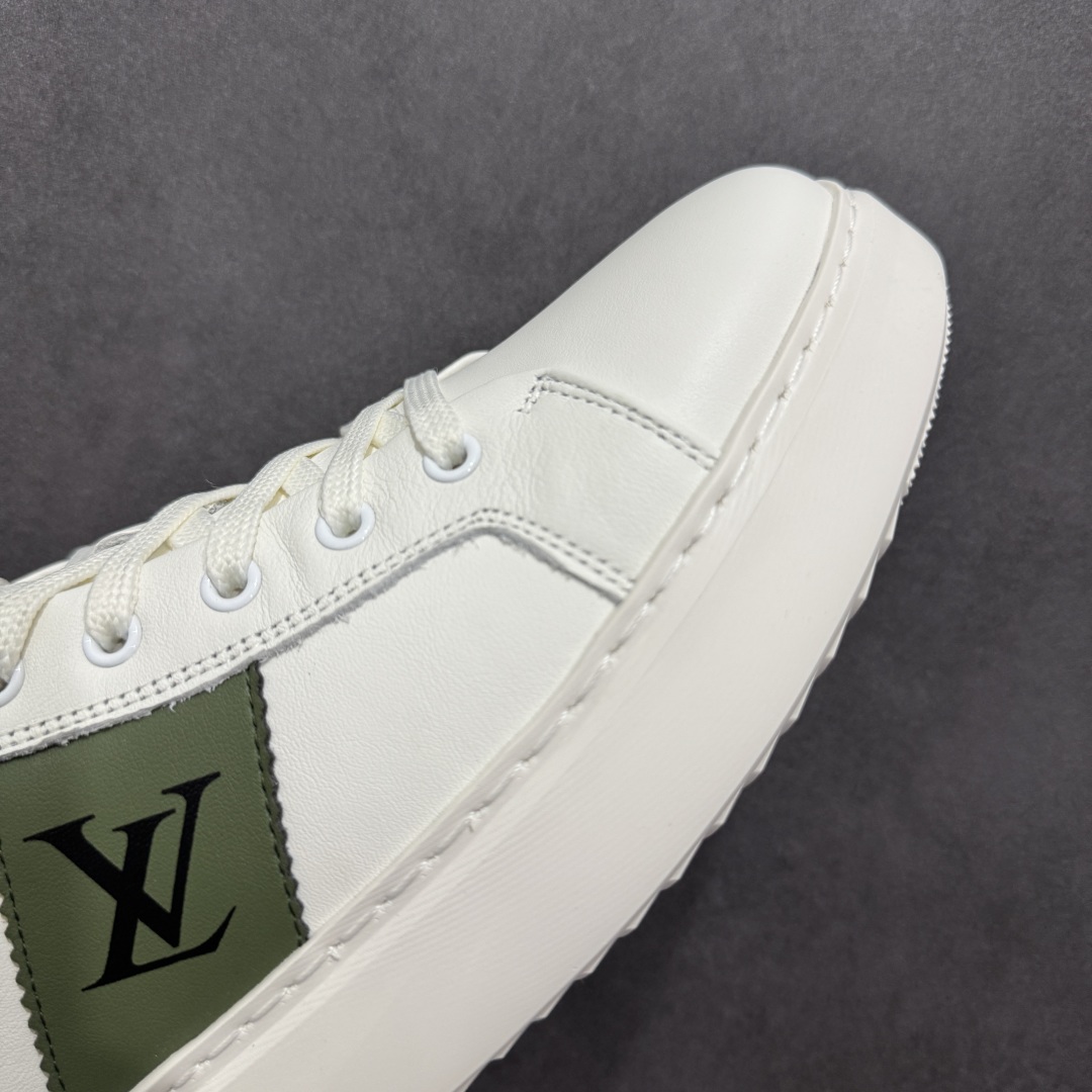 380   【广东版本】Louis Vuitton  LV路易威登休闲文化运动板鞋系列