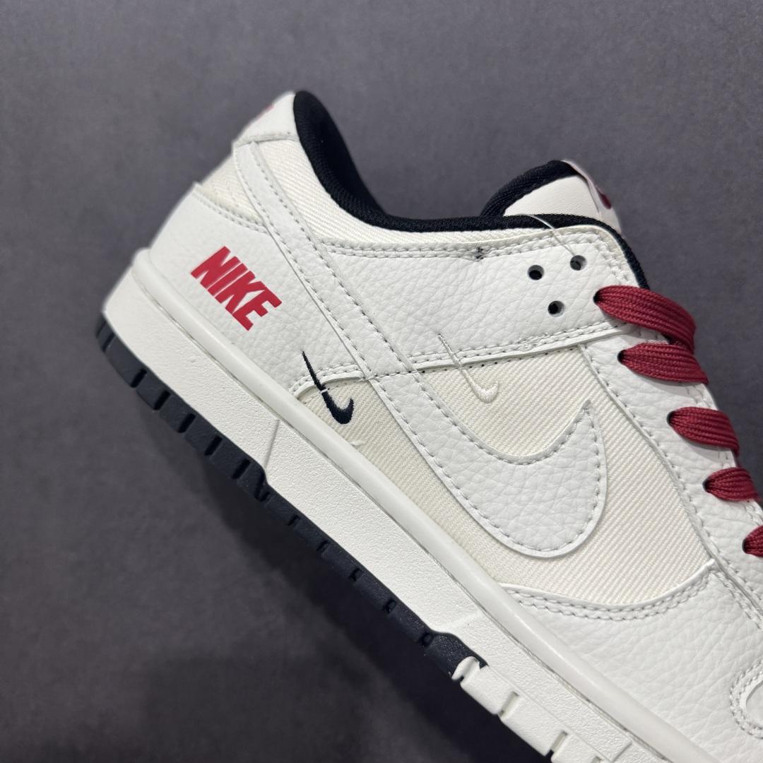 
【定制版】Nike SB Dunk Low 白黑红三小钩
纯原大厂出品 极力推荐
原装头层材料 独家