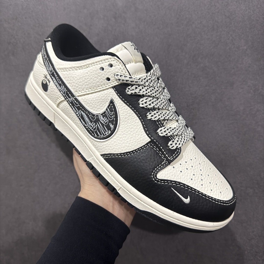  
【定制版】Nike SB Dunk Low x Stussy 白黑小钩
纯原大厂出品 极力推荐
原装