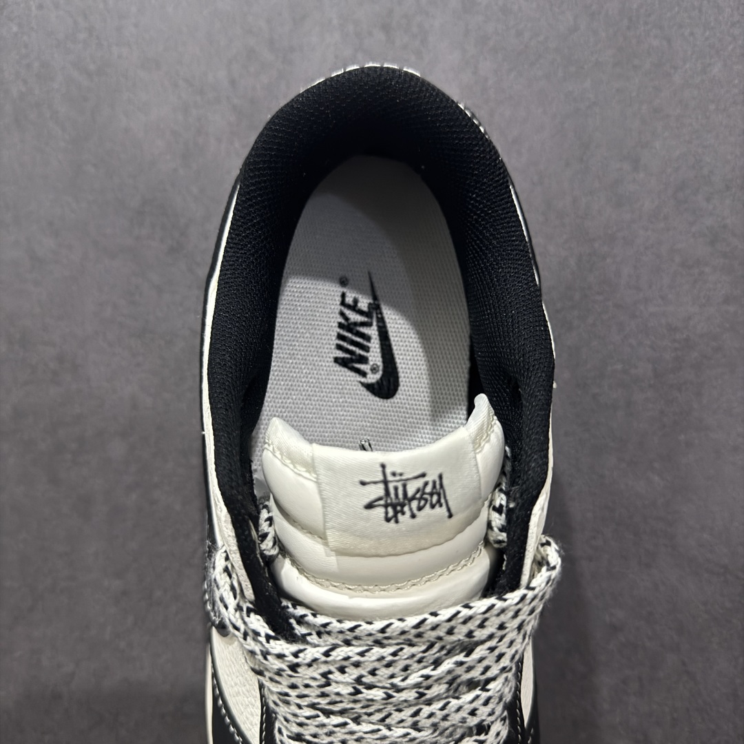 
【定制版】Nike SB Dunk Low x Stussy 白黑小钩
纯原大厂出品 极力推荐
原装