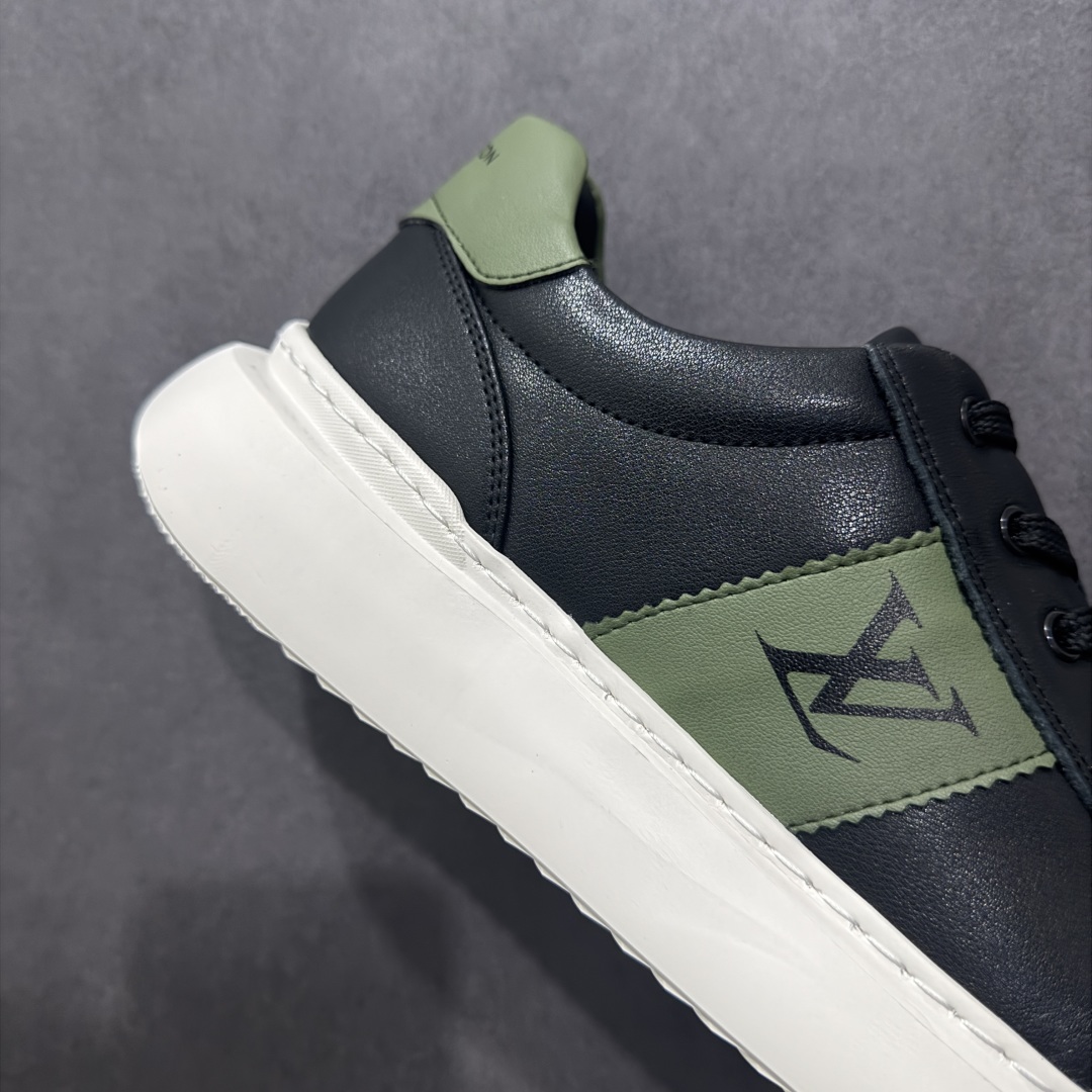 图片[6]-【广东版本】Louis Vuitton LV路易威登休闲文化运动板鞋系列 #广东大厂品质 舒适轻泡大底和百搭性霸屏整个时尚娱乐圈，细节调整完美主义！鞋面采用意大利进口头层小牛皮材质 独家开模轻泡大底， 侧边采用3D打印标志性Logo 尽显贵族时尚气息，台湾进口小牛皮挂皮内里，配带正品全套包装。 尺码：39 40 41 42 43 44（皮鞋码）-选品中心