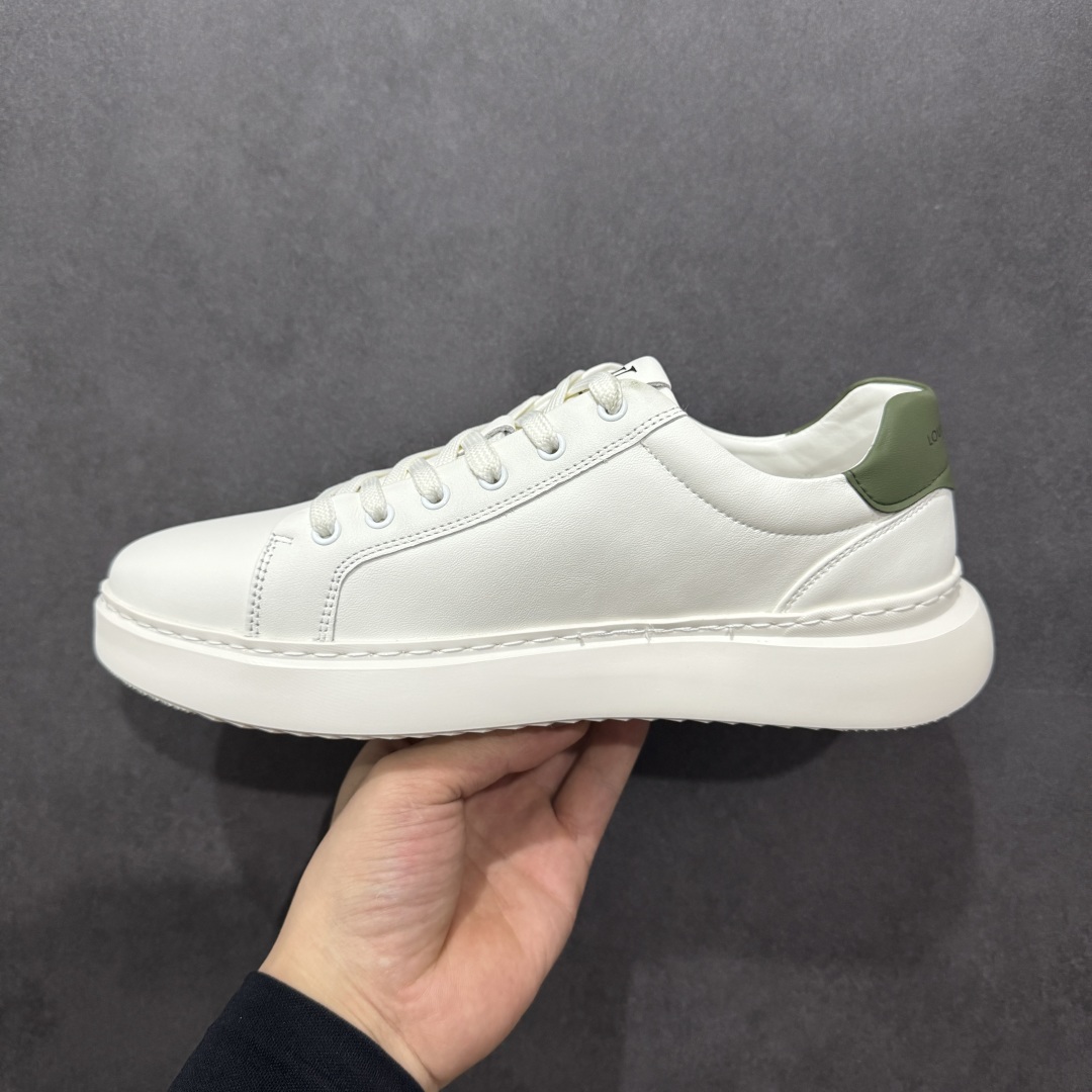 380   【广东版本】Louis Vuitton  LV路易威登休闲文化运动板鞋系列