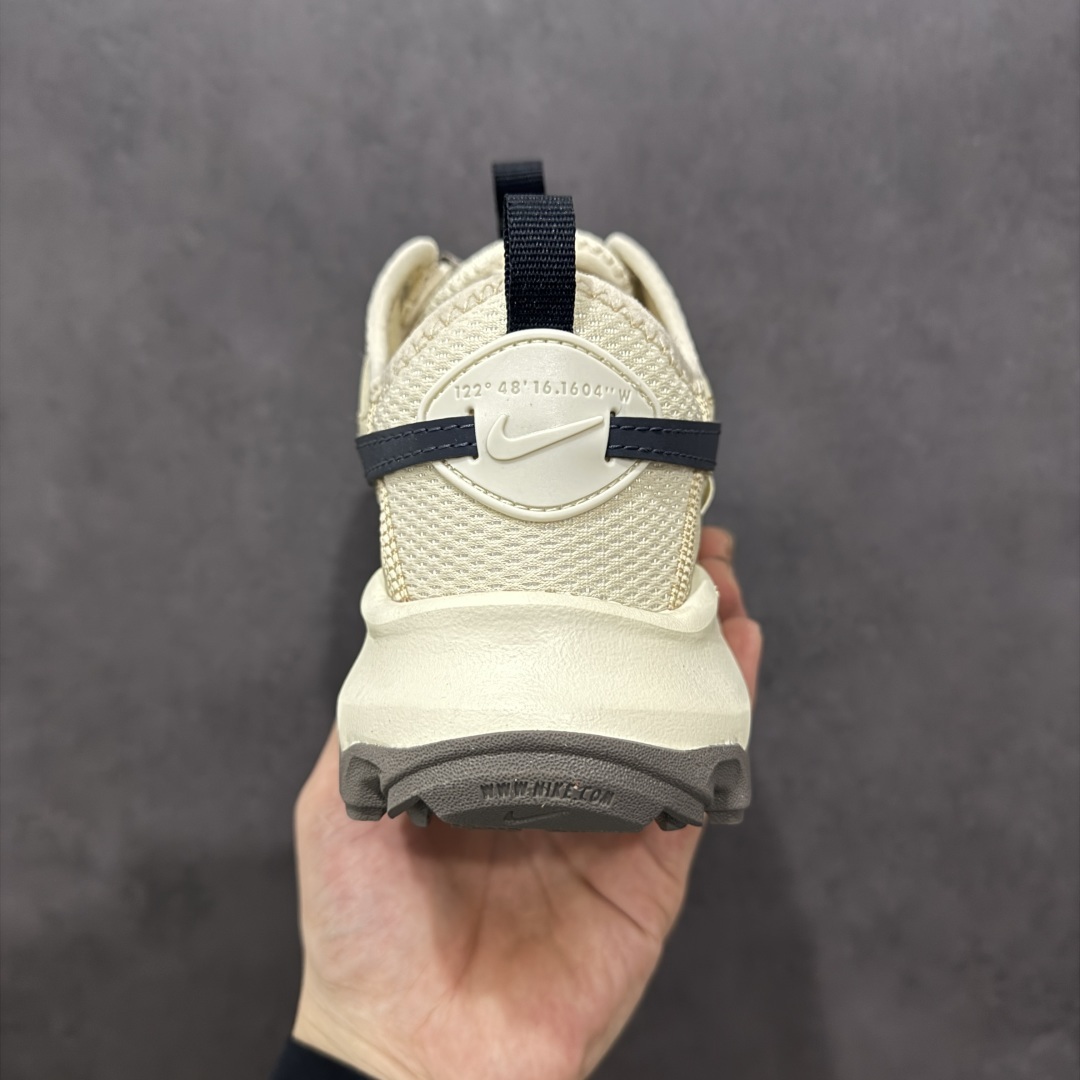 【公司级】Nk TC 7900 耐克新款复古老爹鞋 DD9682-200
织带与对勾交错穿插,以及